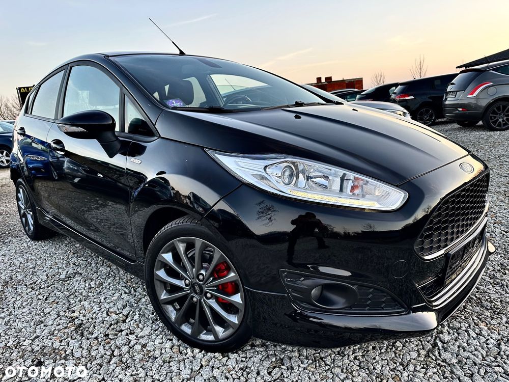 Ford Fiesta 1.0 EcoBoost S&S ST-LINE - 32