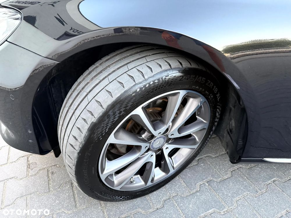 Mercedes-Benz Klasa E 220 d Business Edition 9G-TRONIC - 30