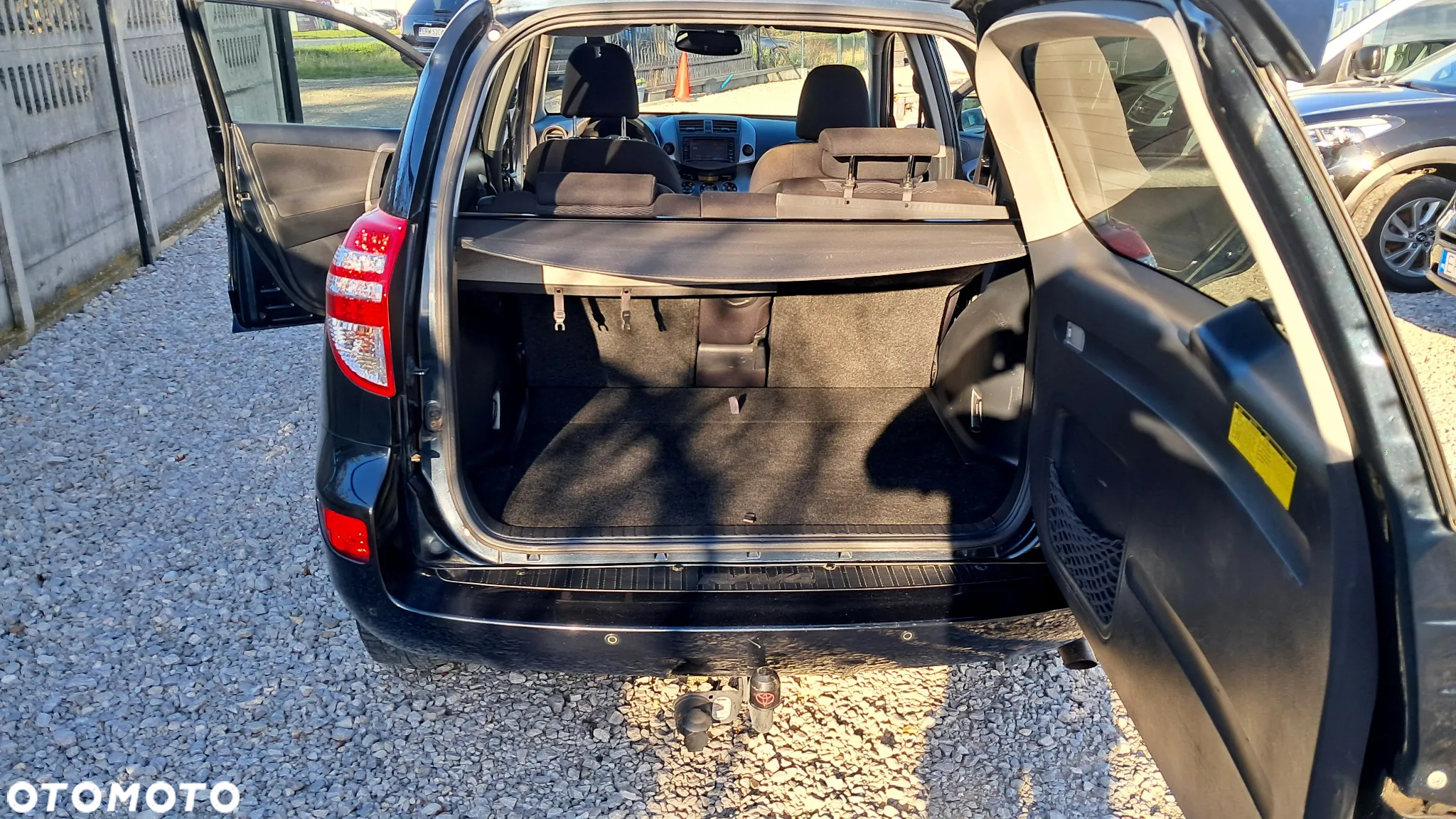 Toyota RAV4 2.0 VVT-i Premium - 20