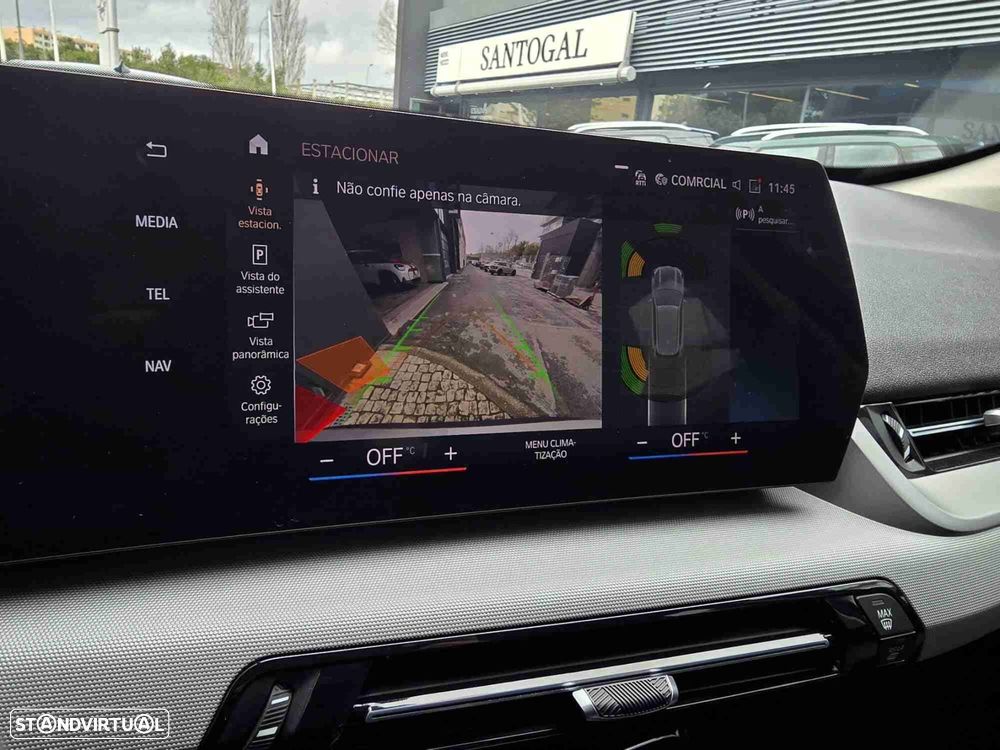 BMW iX1 xDrive30 - 13