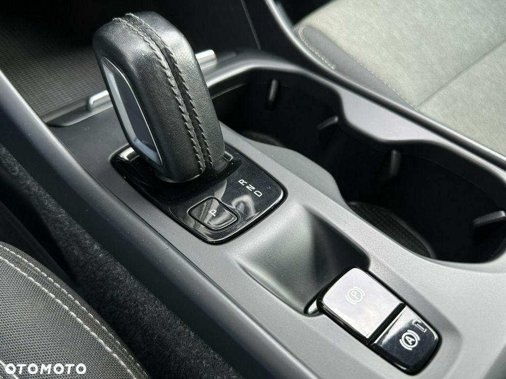 Volvo XC 40 T4 Recharge DKG Inscription Expression - 22