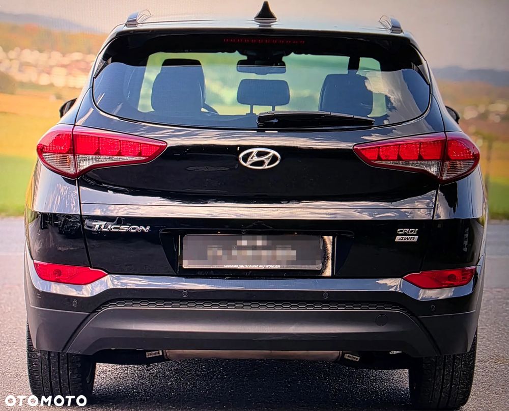 Hyundai Tucson 2.0 CRDI 4WD Automatik Premium - 12