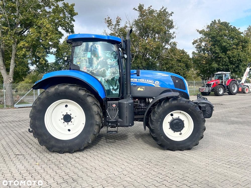 New Holland T7.200 - 9