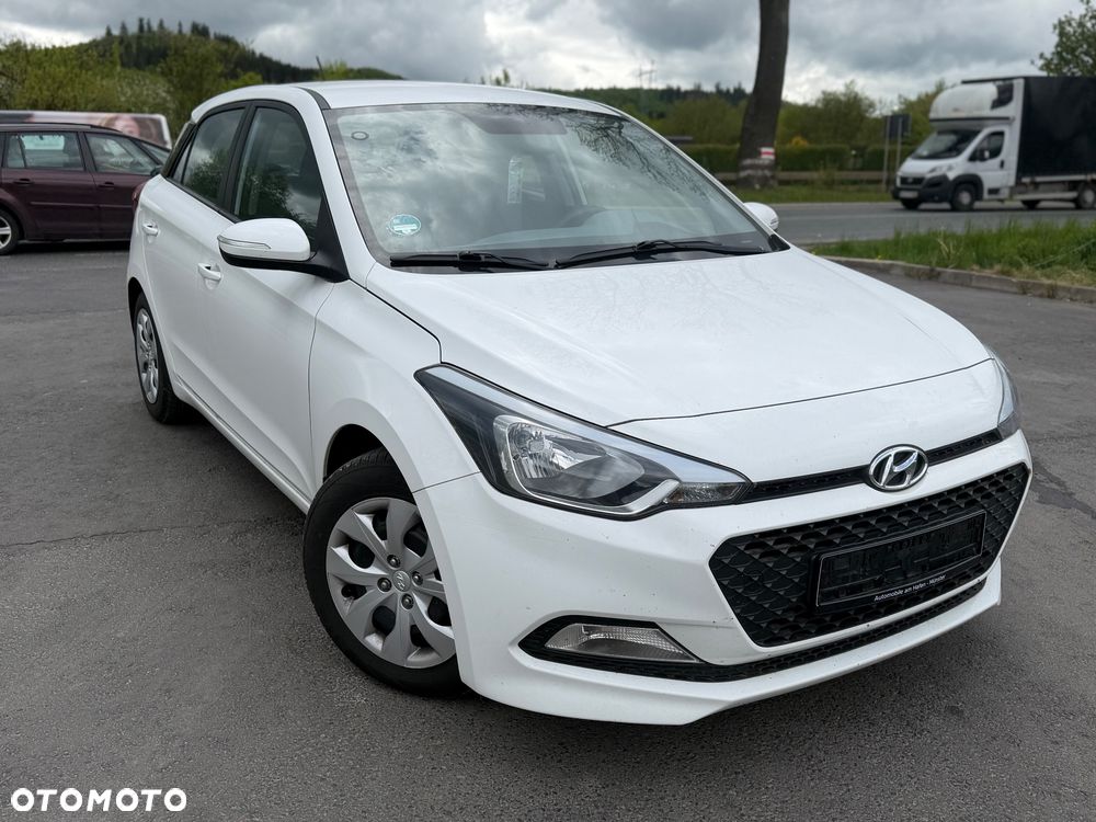 Hyundai i20 blue 1.2 Classic - 4