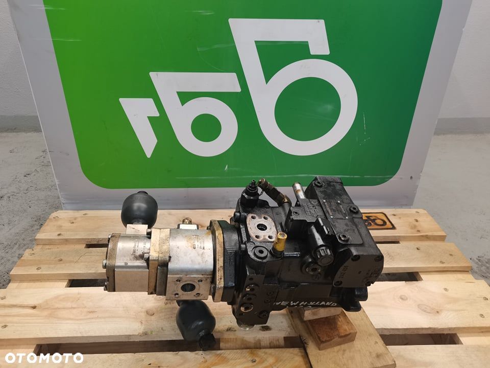 Pompa jazdy New Holland W60 {Rexroth A4VG56DA1D2} - 3