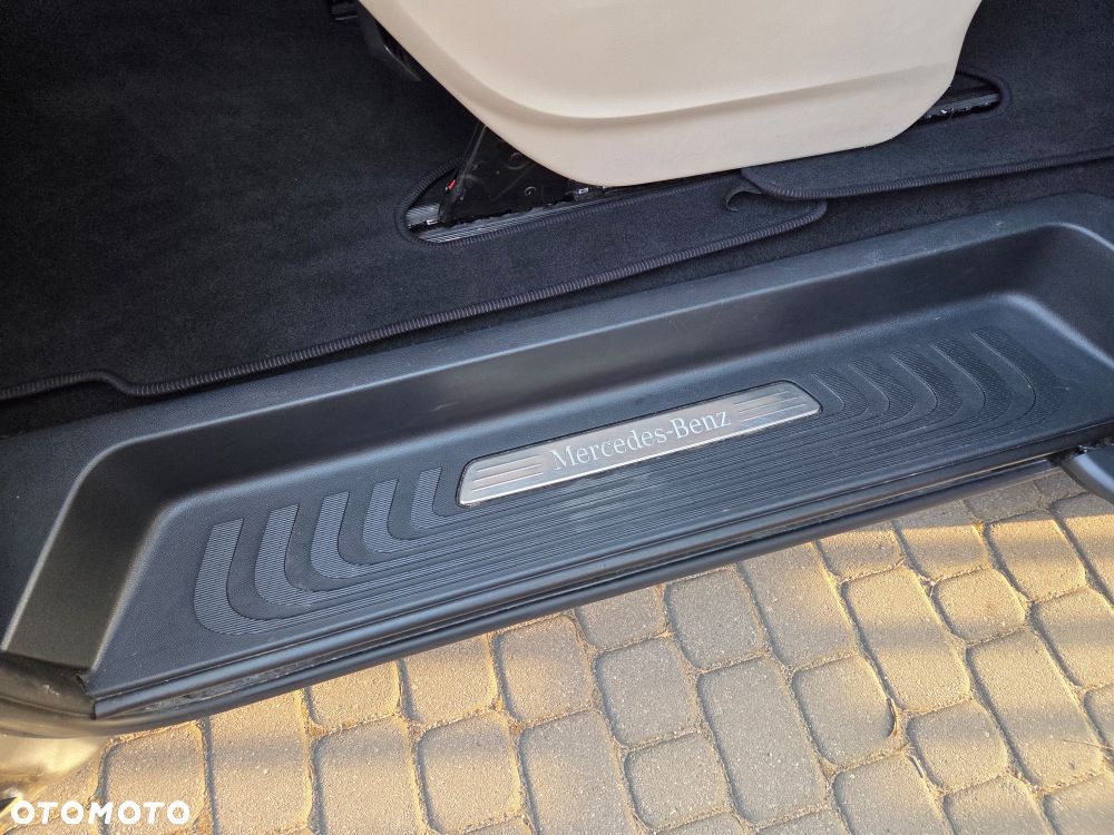 Mercedes-Benz Klasa V 250 (BlueTEC) d Avantgarde 7G-Tronic - 7