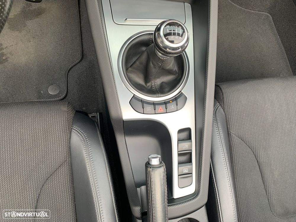 Audi TT Roadster 2.0 TFSi S-line - 23