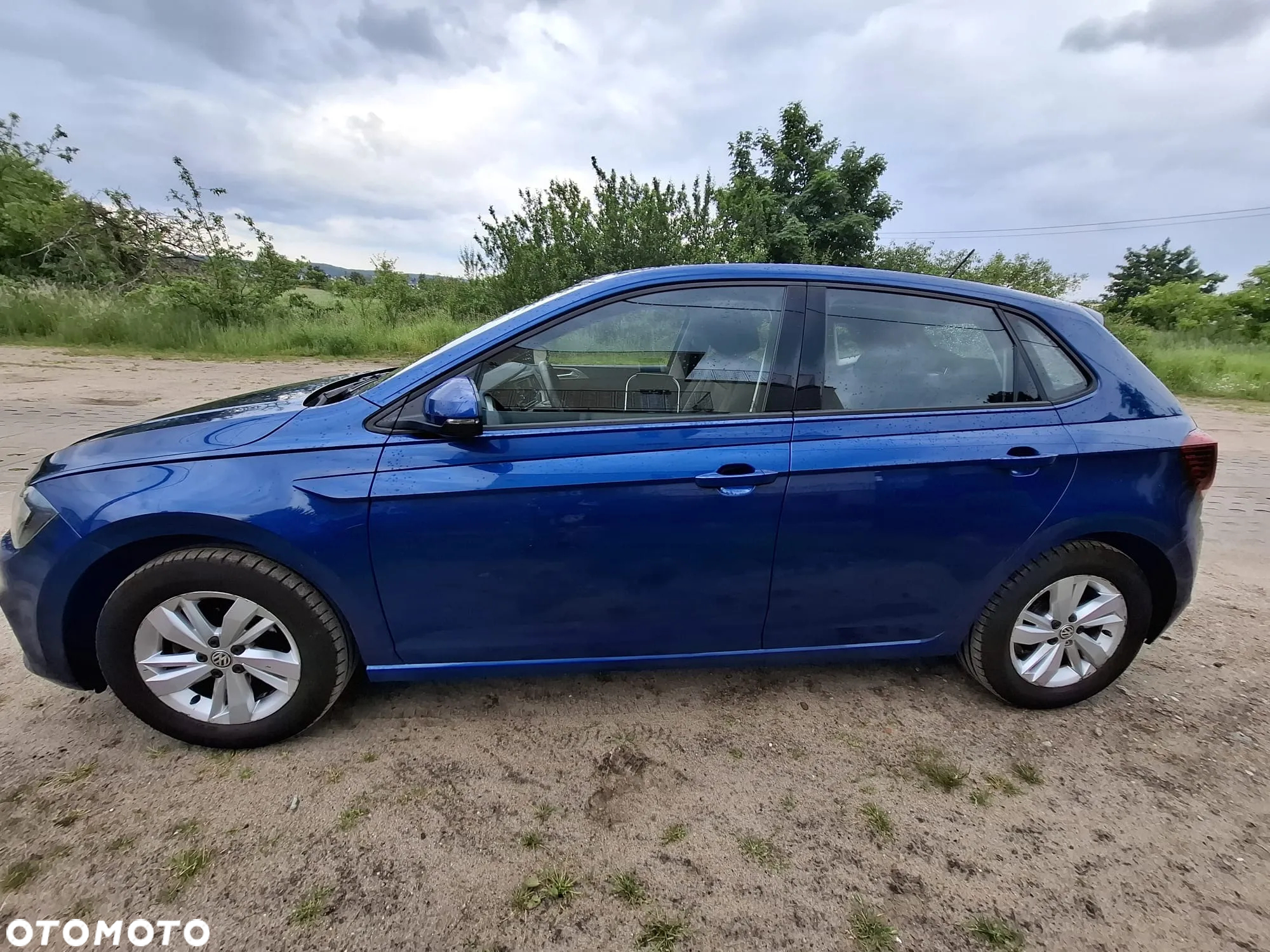 Volkswagen Polo 1.0 Comfortline - 4