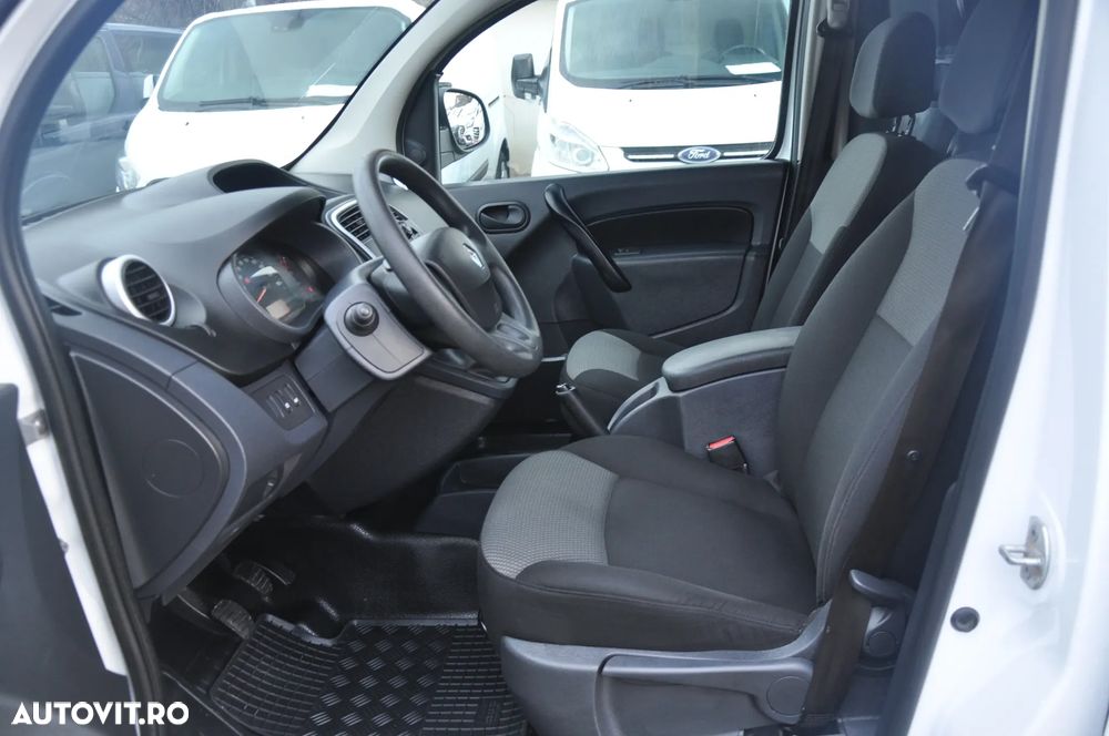 Renault Kangoo BLUE dCi 95 Intens - 15