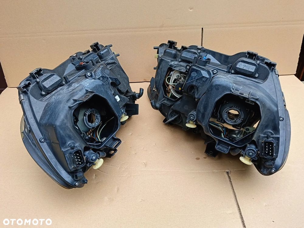 Bi-xenon przedni prawy lewy Dynamic BMW 7 E65 lift lampa - 6