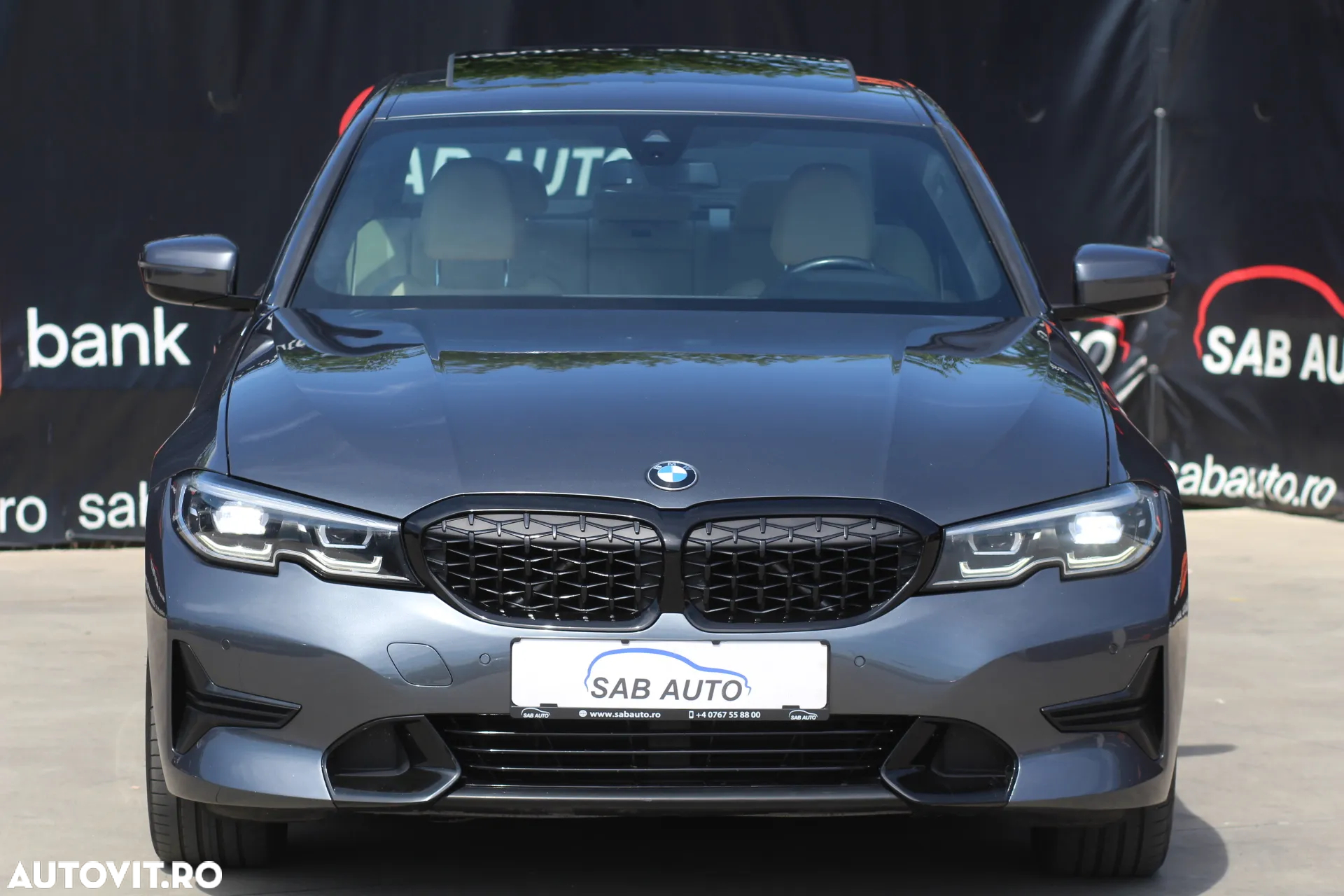 BMW Seria 3 330i AT - 2