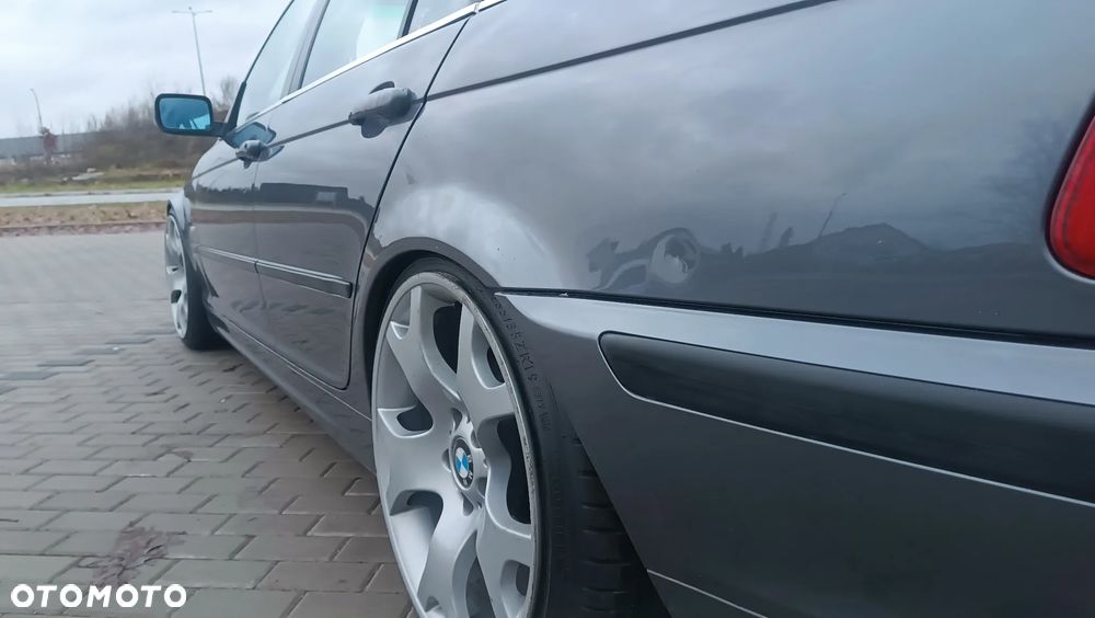 BMW Seria 3 320i - 28
