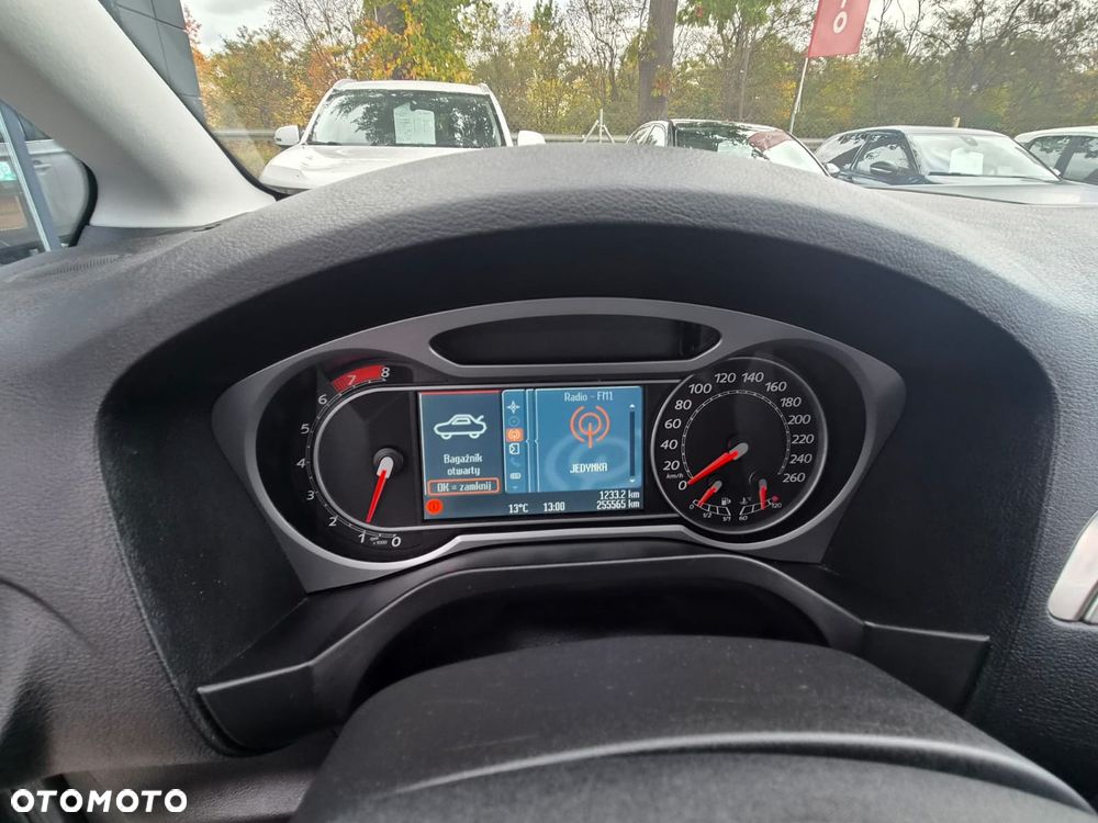 Ford S-Max 2.0 Titanium - 29