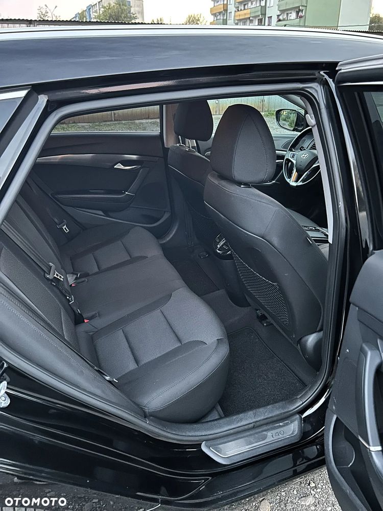 Hyundai i40 - 16