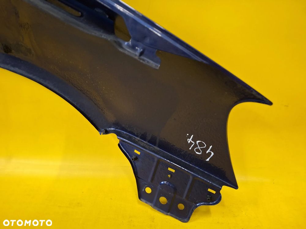 BŁOTNIK LEWY PRZÓD PRZEDNI VOLKSWAGEN GOLF V 5D LAK: LD5Q NR484 - 9