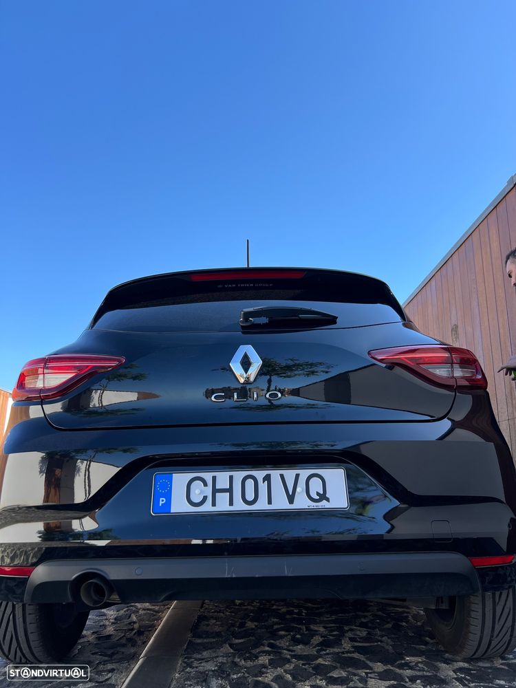 Renault Clio 1.0 TCe Limited — fotografia 8