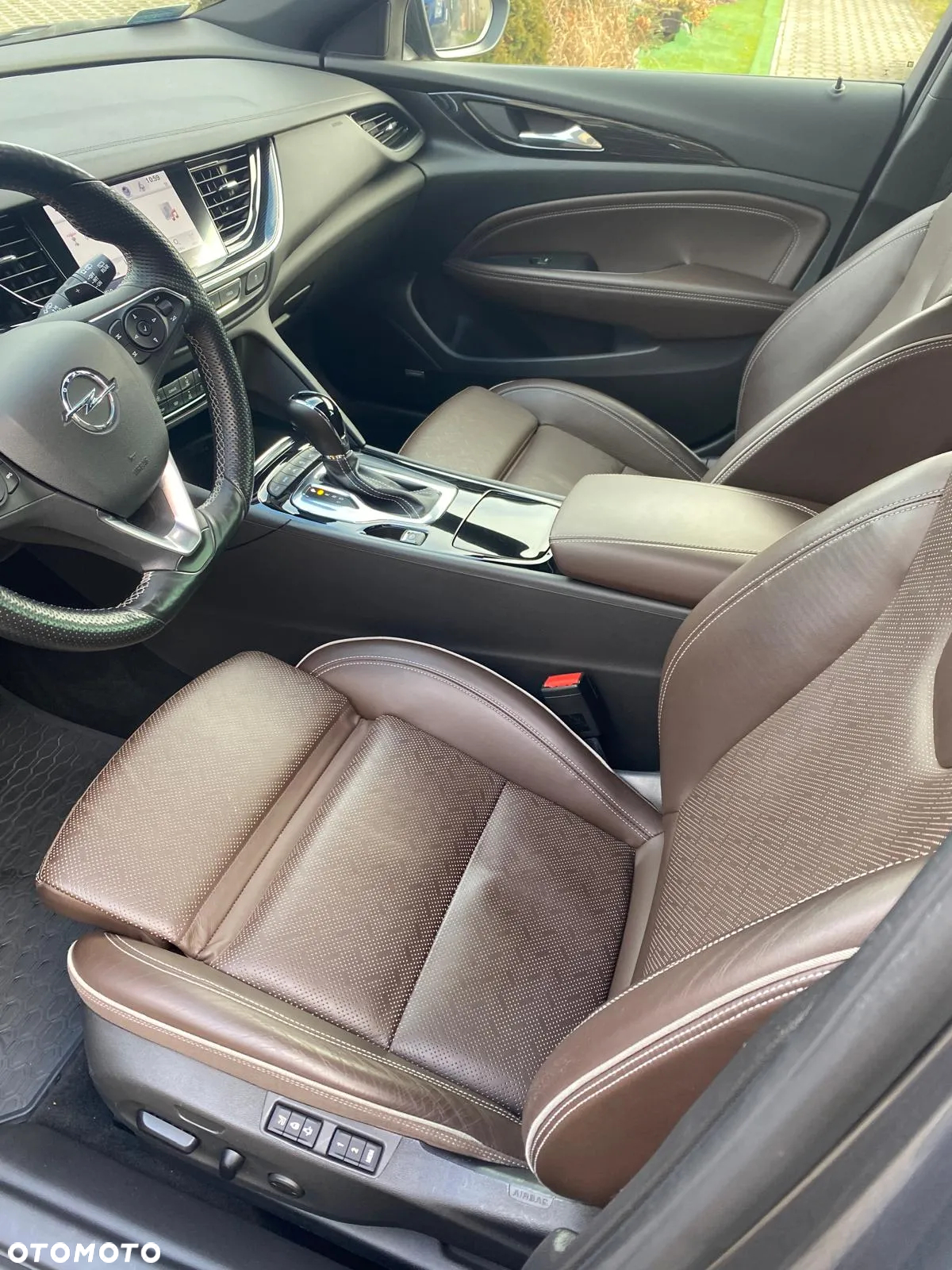 Opel Insignia 2.0 T 4x4 Exclusive S&S - 9