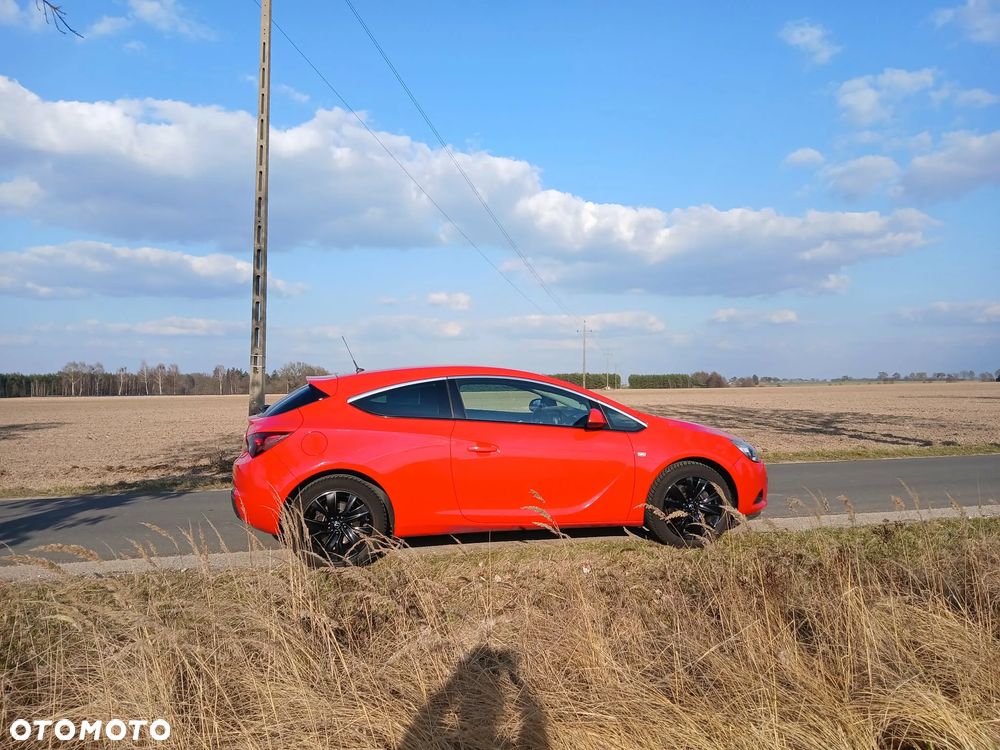 Opel Astra 1.4 Turbo - 2