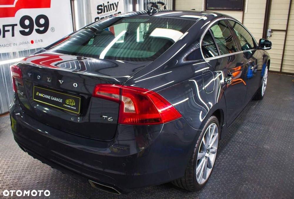 Volvo S60 - 4