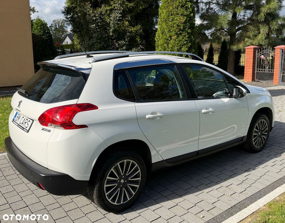 Peugeot 2008 - 17