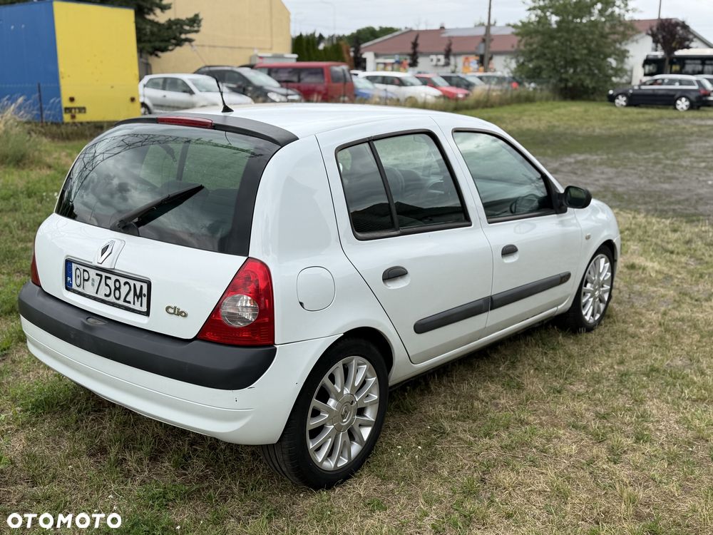 Renault Clio - 4