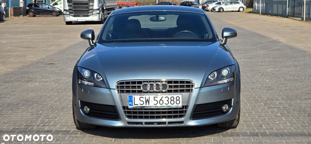 Audi TT Coupé - 17