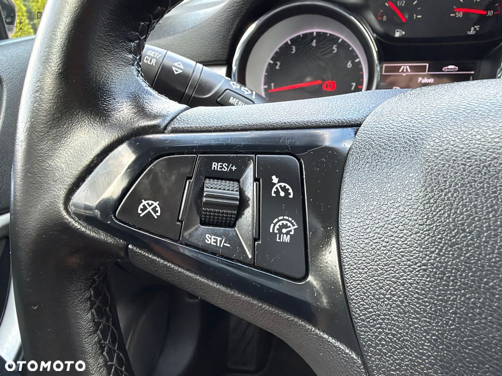 Opel Astra 1.4 Enjoy - 12