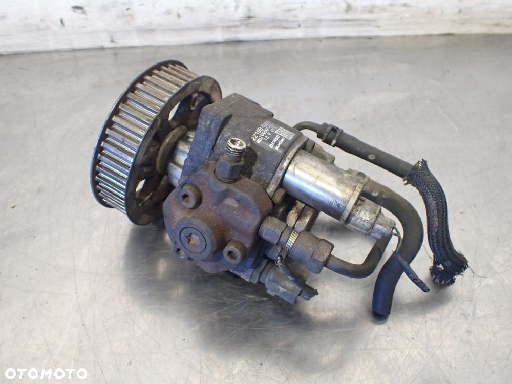POMPA WTRYSKOWA TOYOTA COROLLA E12 2.0 22100-0G010 - 1