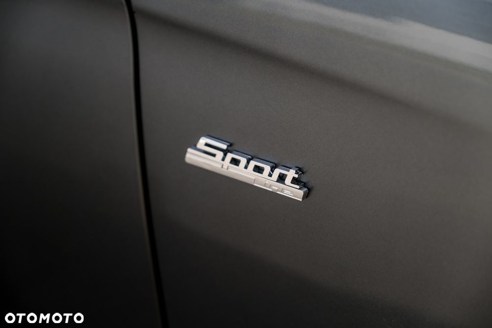 BMW Seria 3 318d Sport Line Shadow - 26
