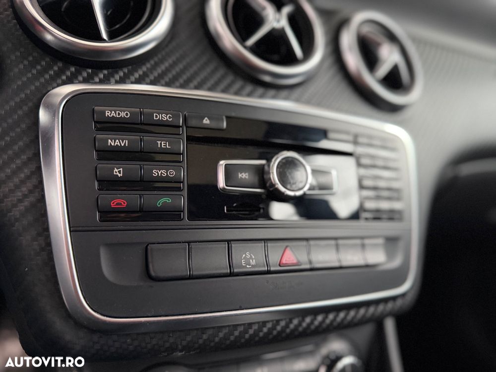 Mercedes-Benz A 180 CDI 7G-DCT AMG Line - 28