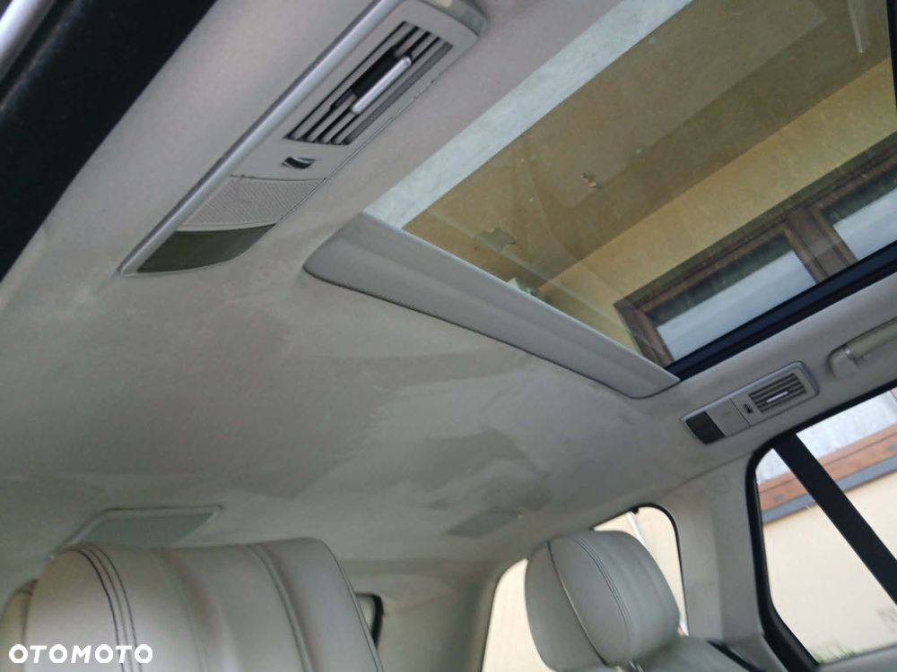 Land Rover Range Rover 4.4SD V8 LWB AB Black - 13