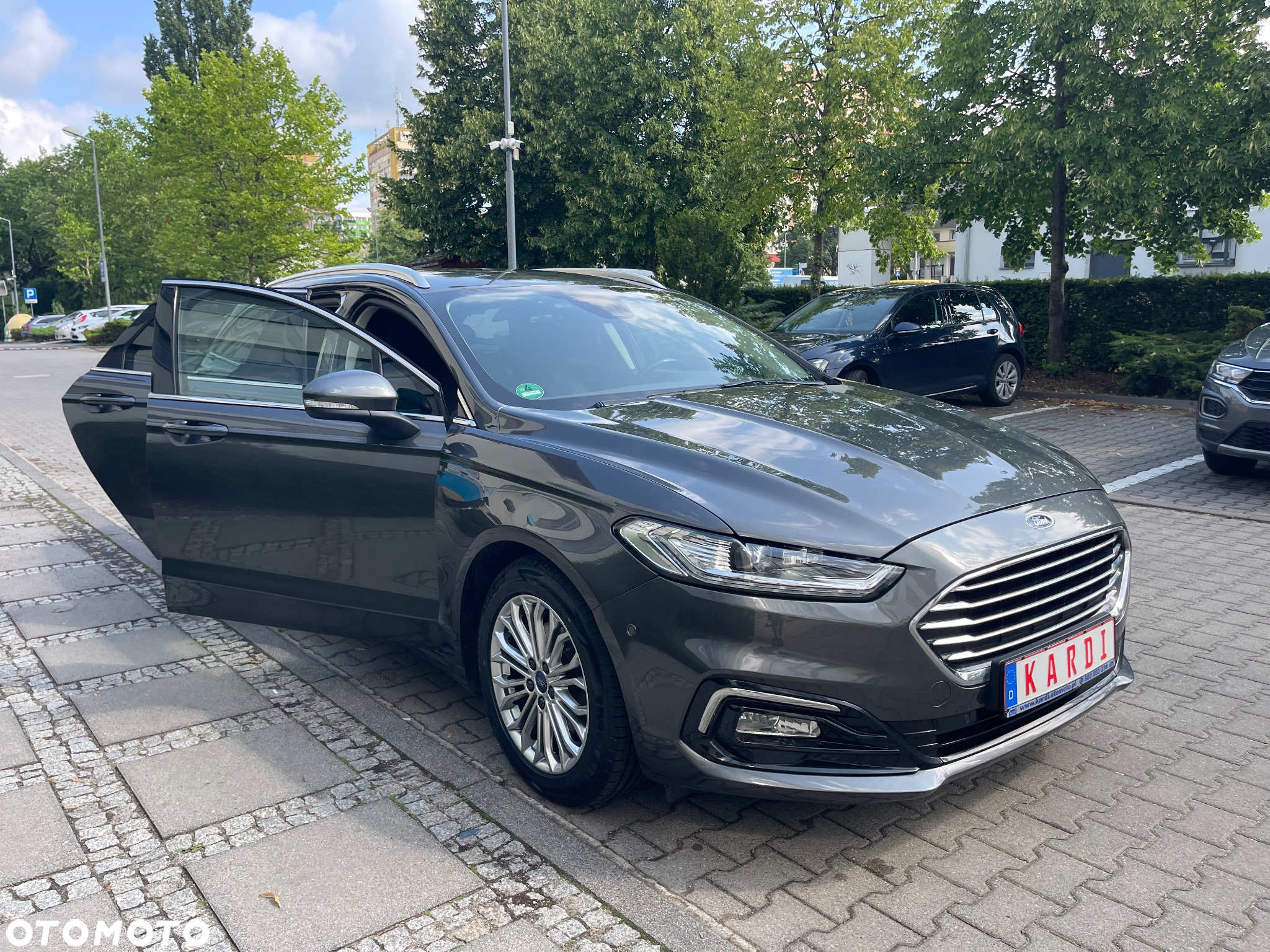 Ford Mondeo - 18