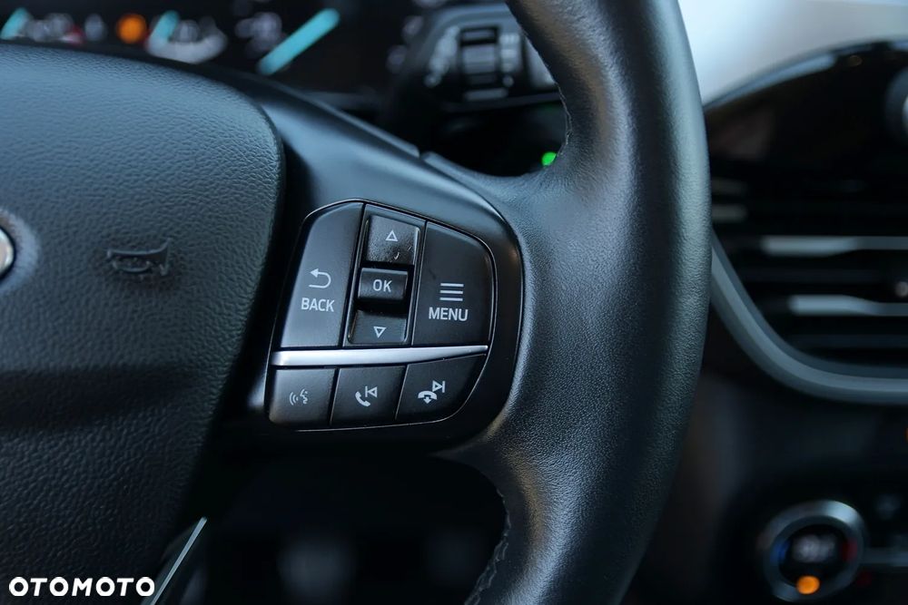 Ford Kuga 2.0 EcoBlue Hybrid TITANIUM - 30