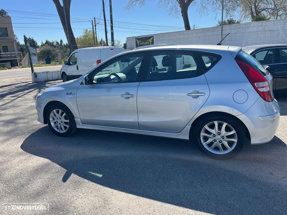 Hyundai i30 1.4 CVVT Blue Comfort - 3