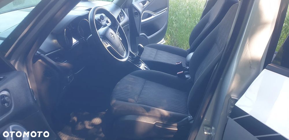 Opel Zafira Tourer 1.4 Turbo Active - 8
