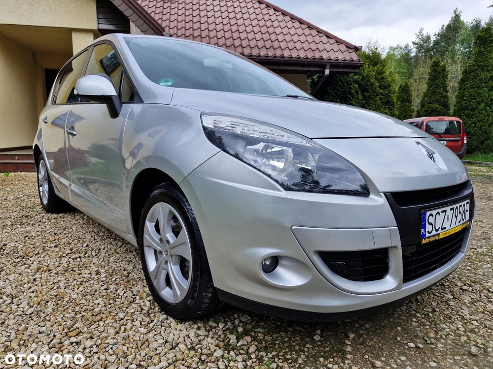 Renault Scenic 1.6 16V 110 Dynamique - 2