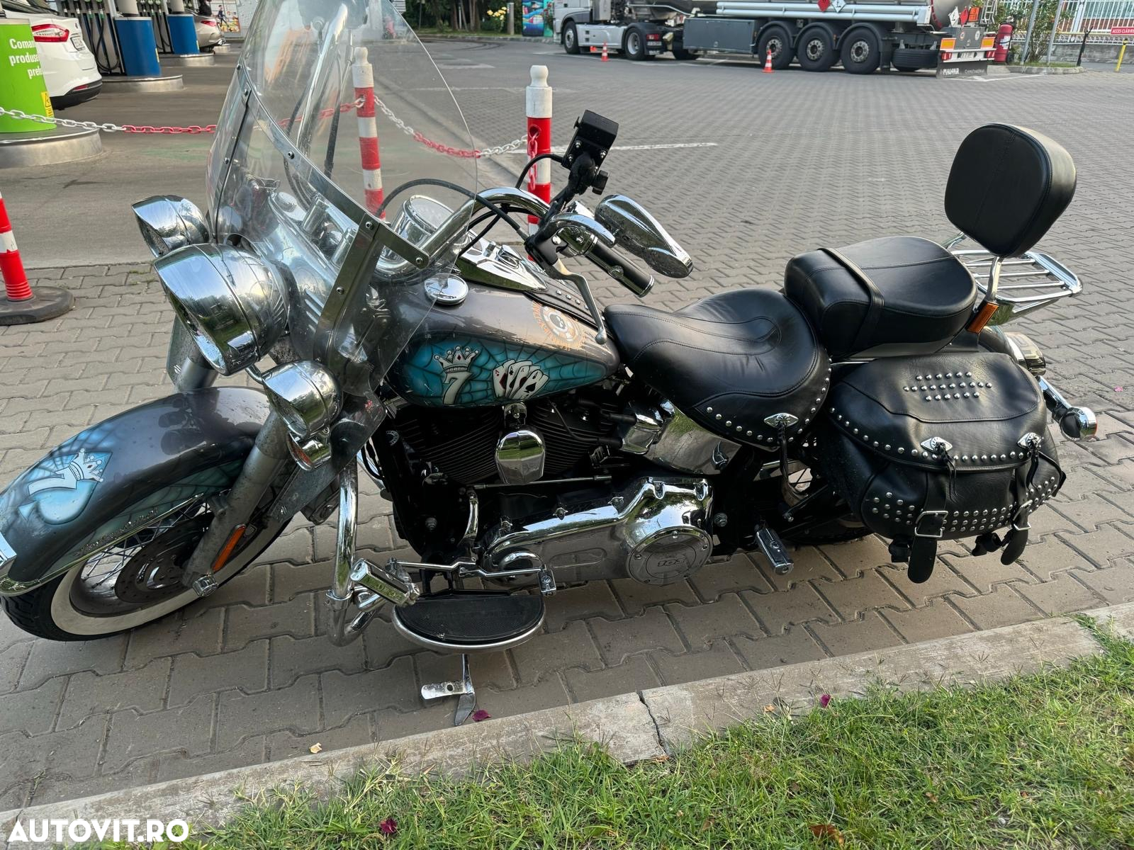Harley-Davidson Softail Heritage Classic - 3