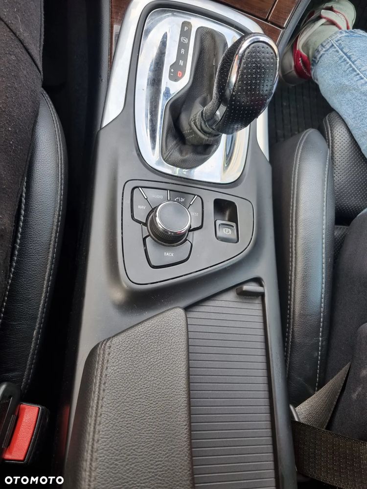 Opel Insignia 2.8 T V6 Cosmo 4x4 - 11