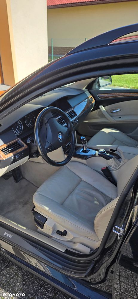 BMW Seria 5 - 11
