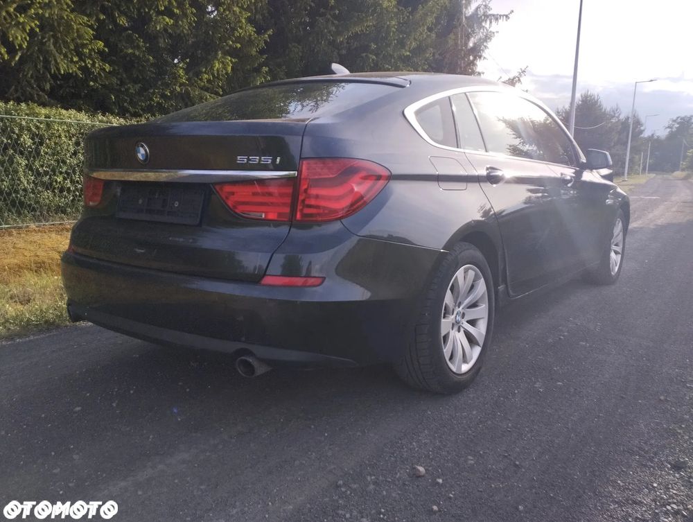 BMW 5GT 535i - 9