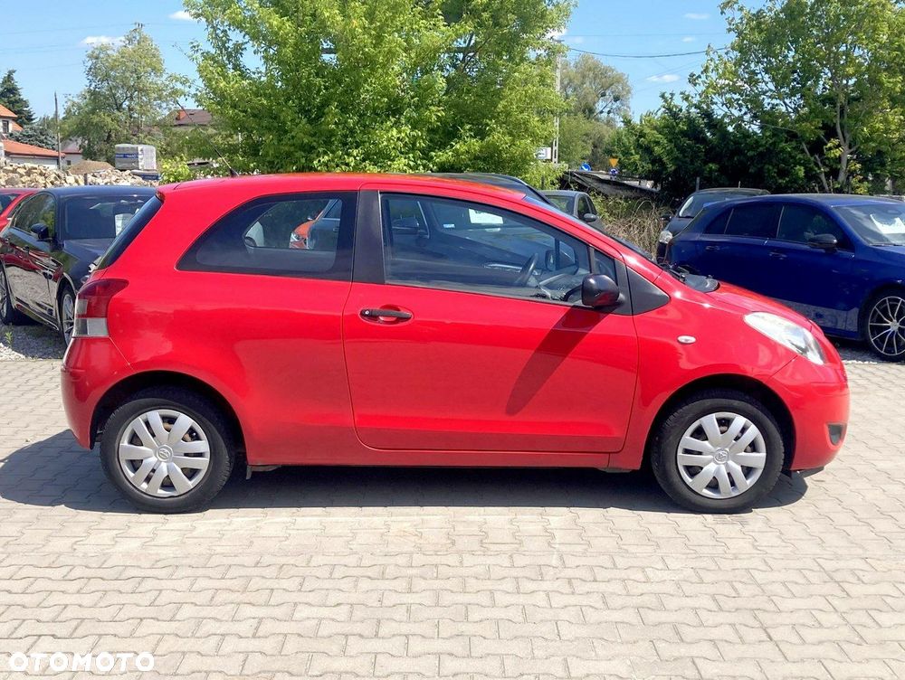 Toyota Yaris 1.0 Luna - 3