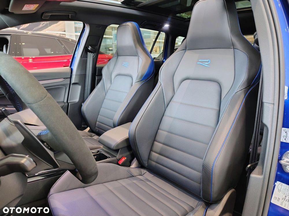 Volkswagen Golf Variant - 18