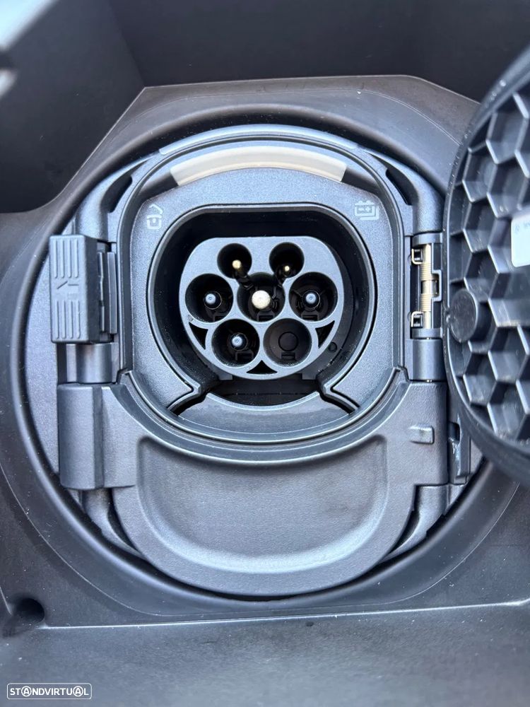 Mercedes-Benz CLA 250 e 8G-DCT Edition AMG Line - 46