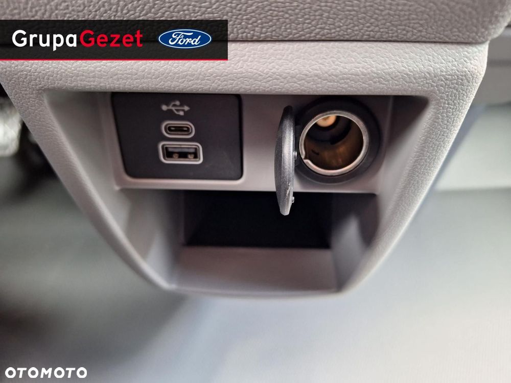 Ford Transit Custom - 11