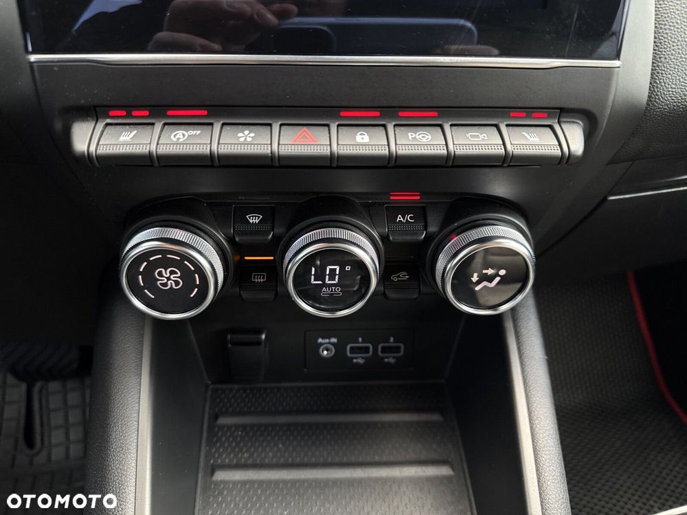 Renault Captur - 23