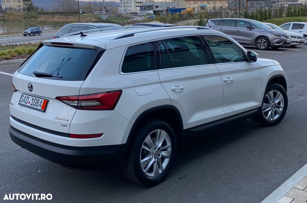 Skoda Kodiaq 2.0 TDI 4X4 DSG Sportline - 4