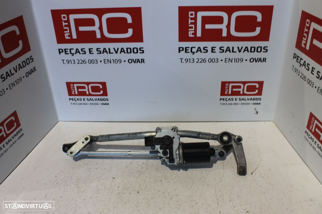 Limpa Para Brisas BMW E90 - 1