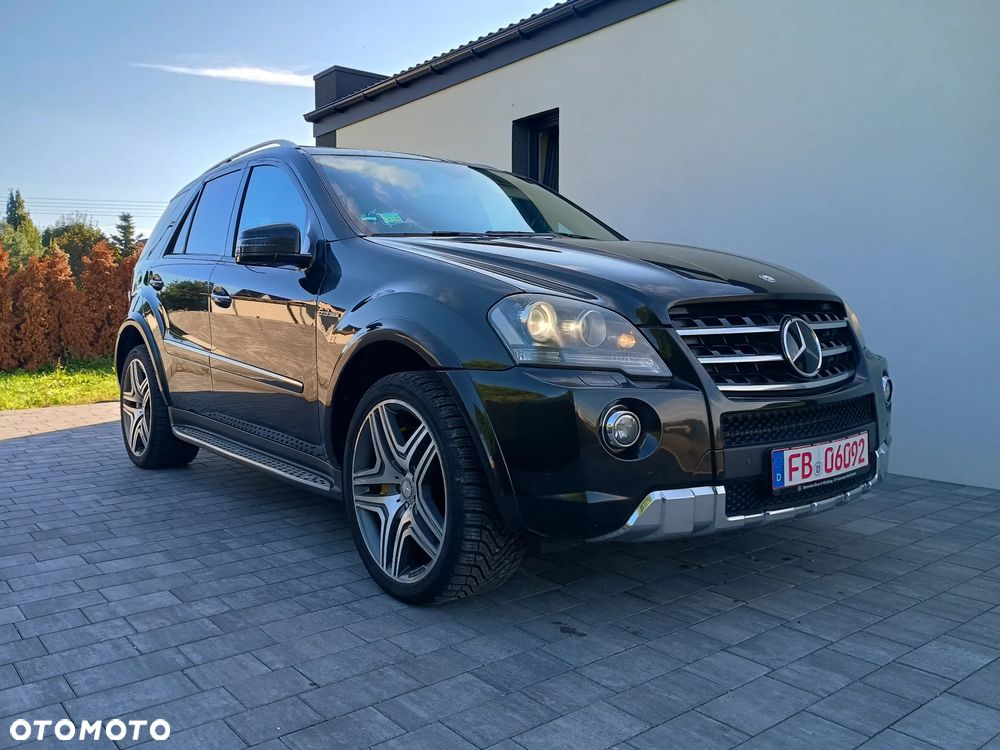 Mercedes-Benz ML 63 AMG 4Matic 7G-TRONIC 10th Anniversary - 10