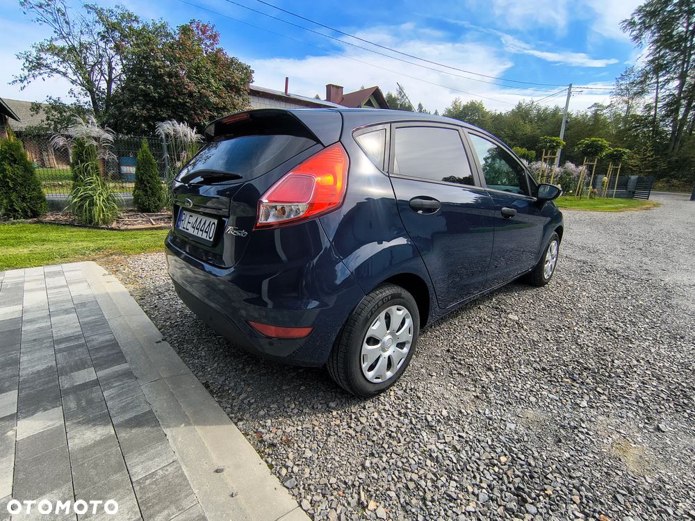 Ford Fiesta - 7