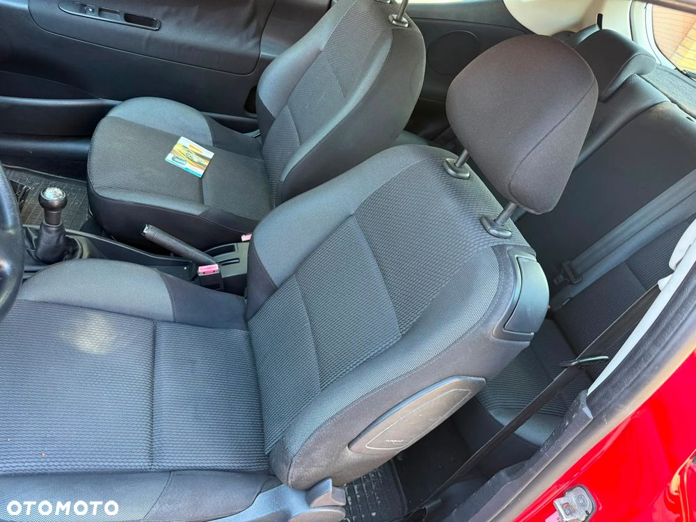 Peugeot 207 75 Millesim 200 - 10